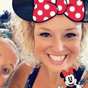 Meet your Posher, Courtney